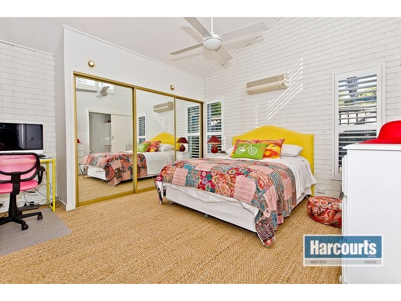 6 Madeira Street, The Gap QLD 4061