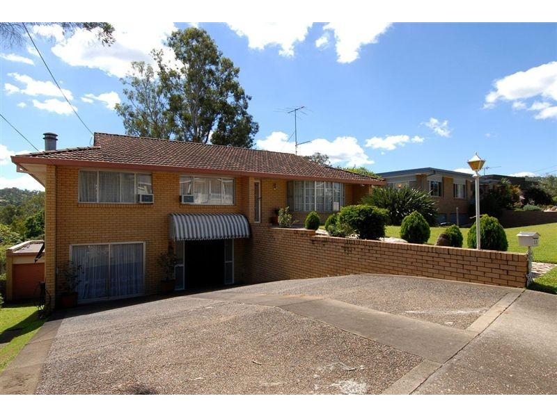 11 Cheppen Street, The Gap QLD 4061