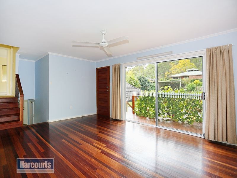 55 Woodside Street, The Gap QLD 4061