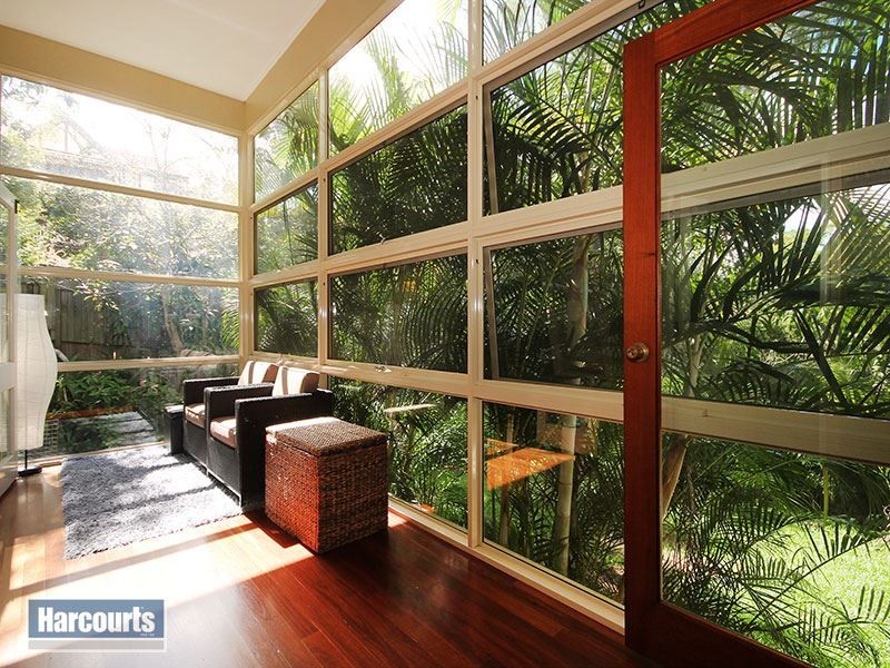 18 Campion Avenue, Bardon QLD 4065