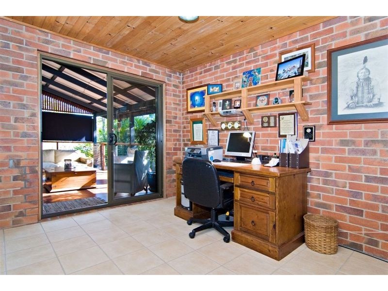 35 Eppalong Street, The Gap QLD 4061