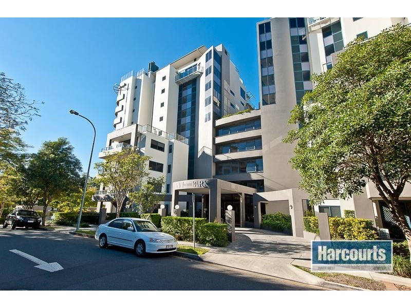 108/21 Patrick Lane, Toowong QLD 4066