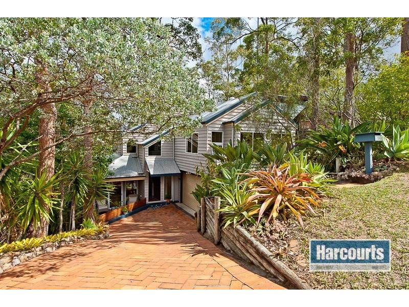 13 Wirlpana Avenue, Ferny Hills QLD 4055