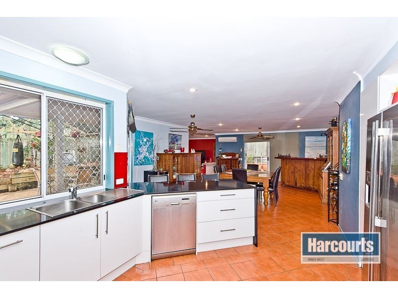 20 Greenock Place, Ferny Grove QLD 4055