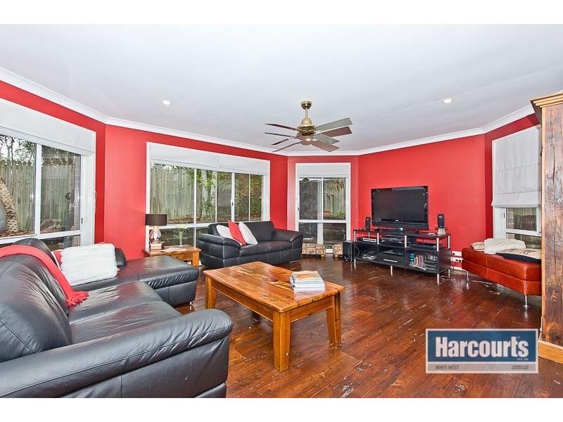 20 Greenock Place, Ferny Grove QLD 4055