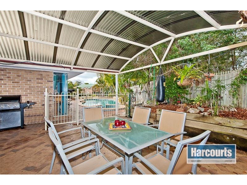 20 Greenock Place, Ferny Grove QLD 4055