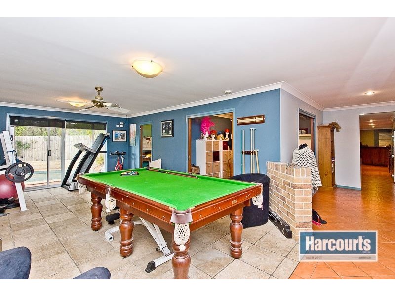 20 Greenock Place, Ferny Grove QLD 4055