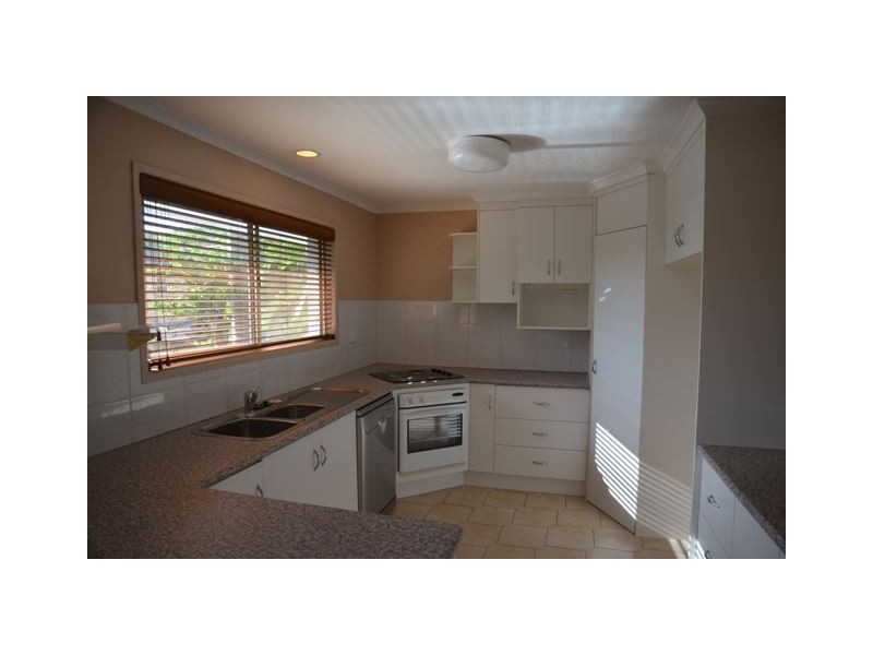 11 Malgoa Street, The Gap QLD 4061