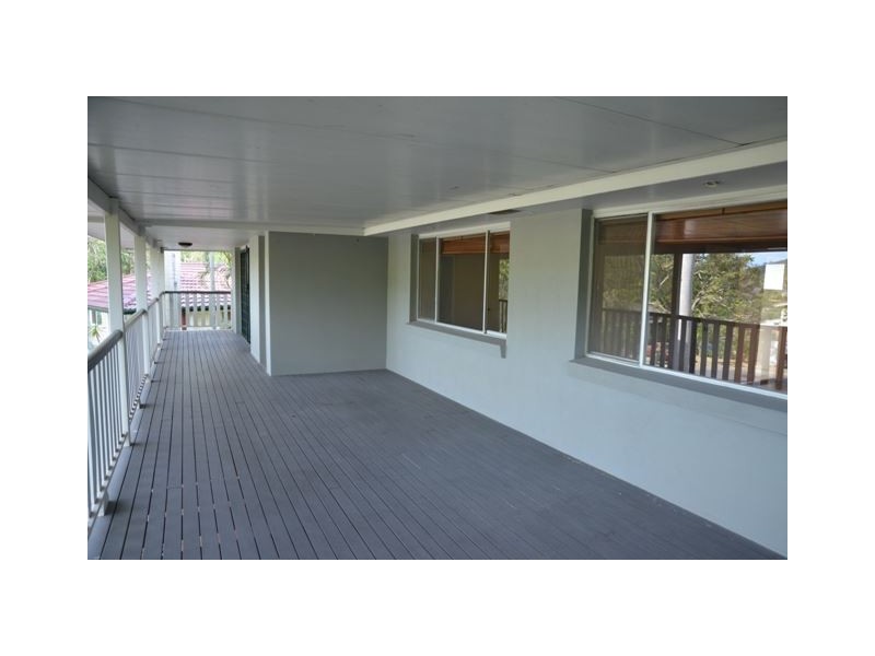 11 Malgoa Street, The Gap QLD 4061