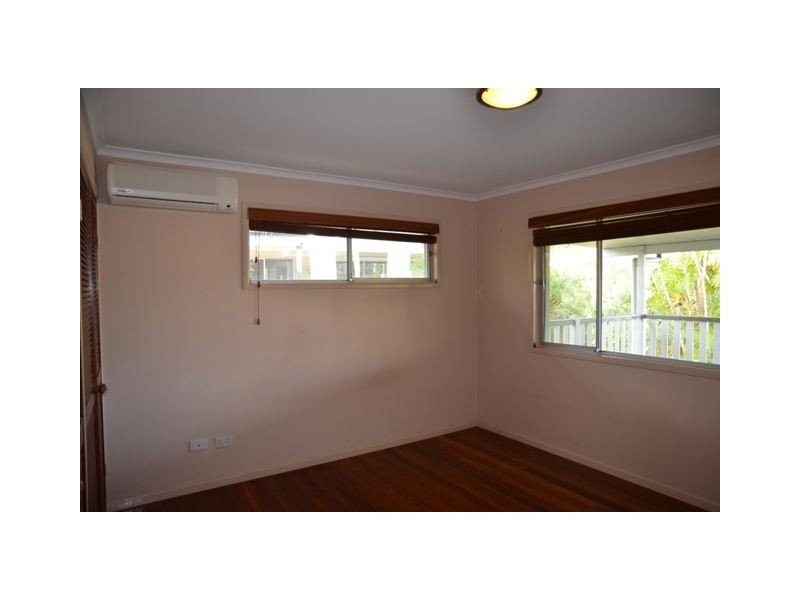 11 Malgoa Street, The Gap QLD 4061