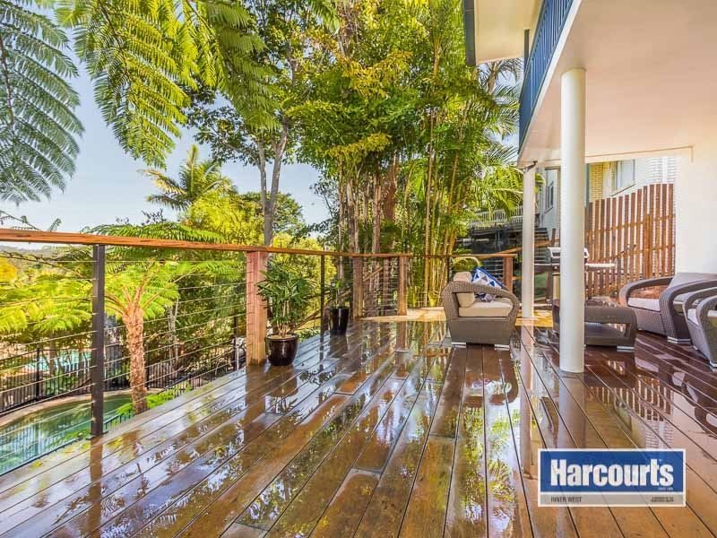 33 Kadina Street, The Gap QLD 4061