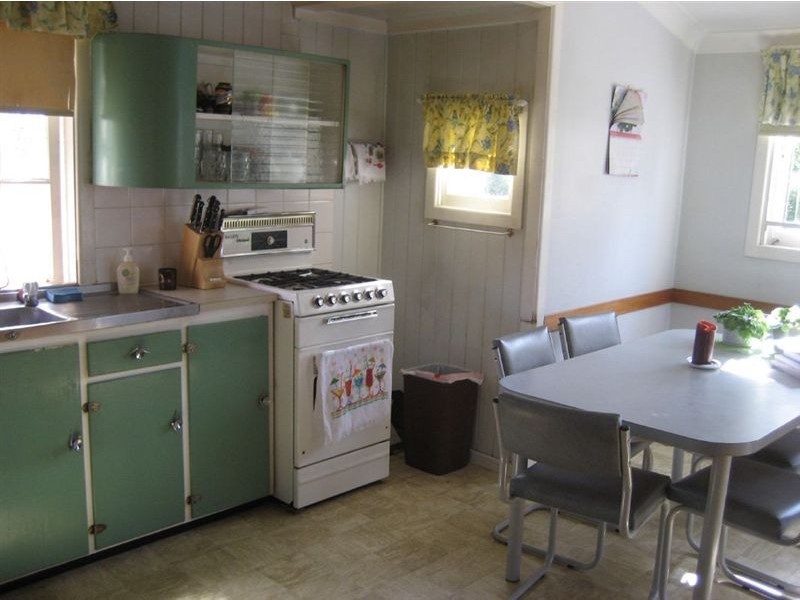 52 McLean Parade, Ashgrove QLD 4060