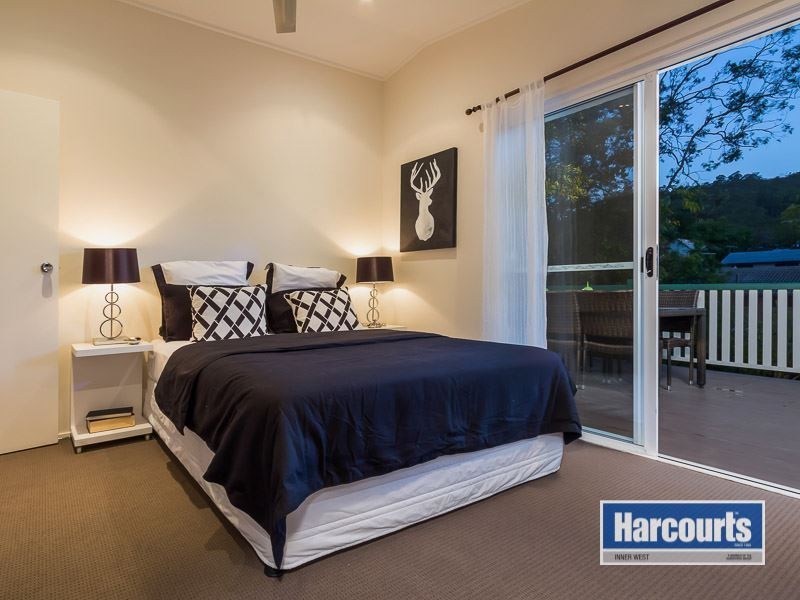 20 Kirri Street, The Gap QLD 4061
