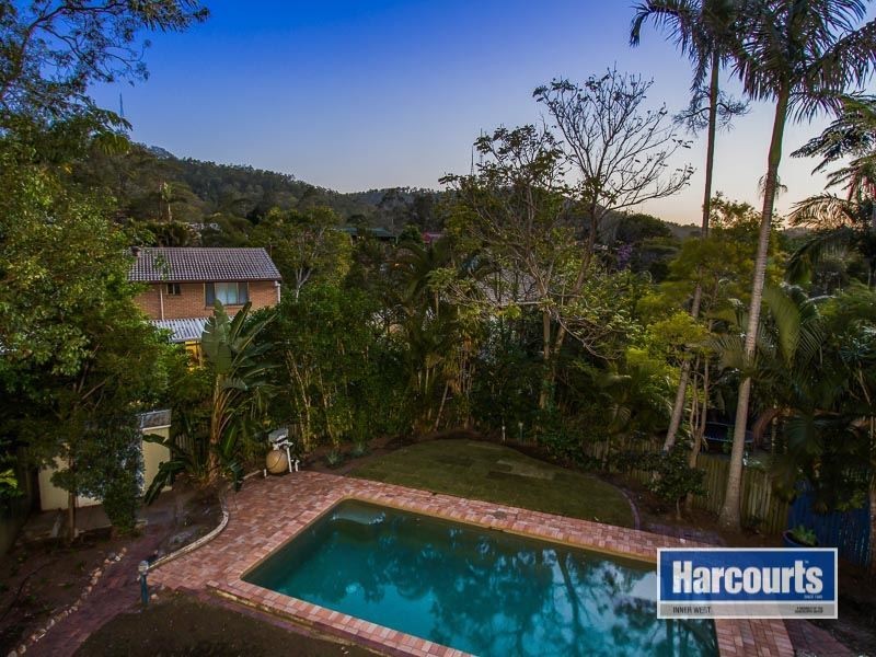 20 Kirri Street, The Gap QLD 4061