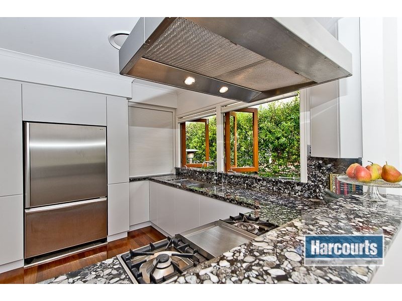 20 Karowara Street, The Gap QLD 4061