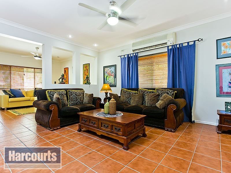 7 Fiddle Court, Arlington Estate, Arana Hills QLD 4054