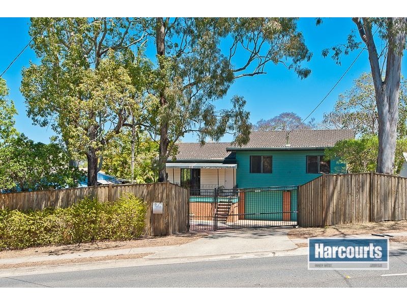 148 Settlement Road, The Gap QLD 4061