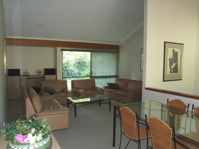 38 Jaloon St, Ashgrove QLD 4060