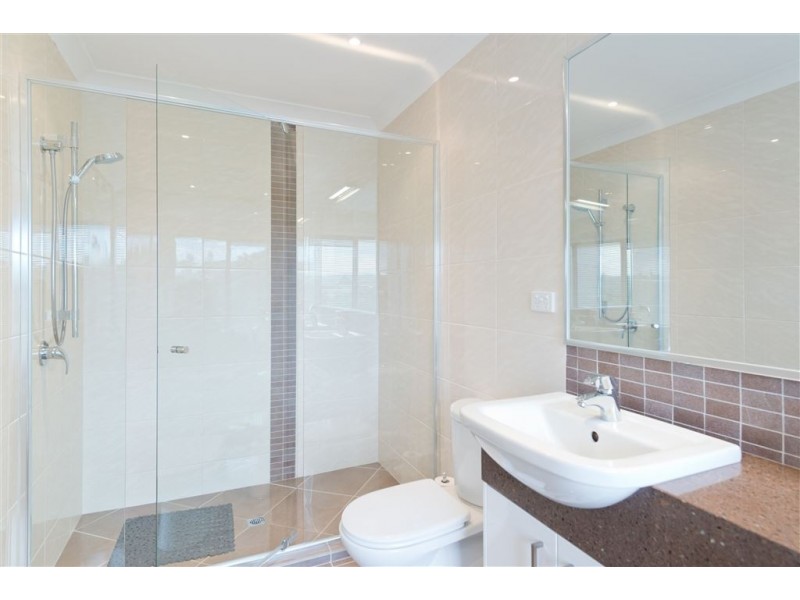 51 Trawalla Street, The Gap QLD 4061
