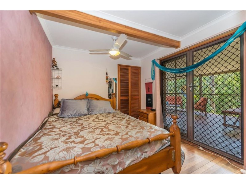 25 Glen Road, The Gap QLD 4061