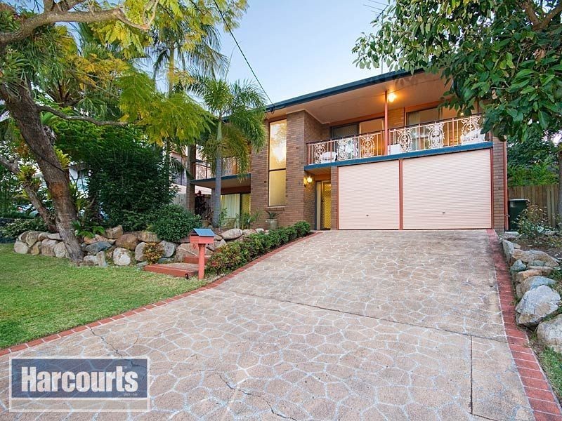 9 Bernarra Street, The Gap QLD 4061