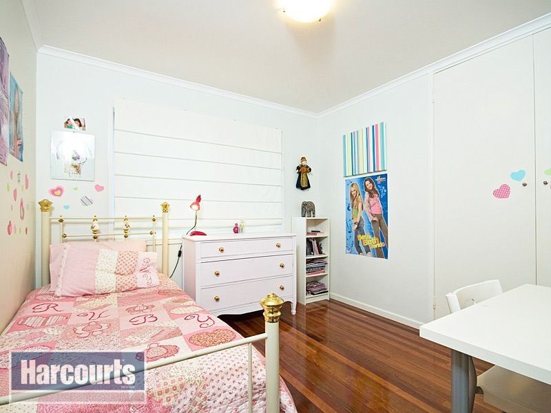 9 Bernarra Street, The Gap QLD 4061