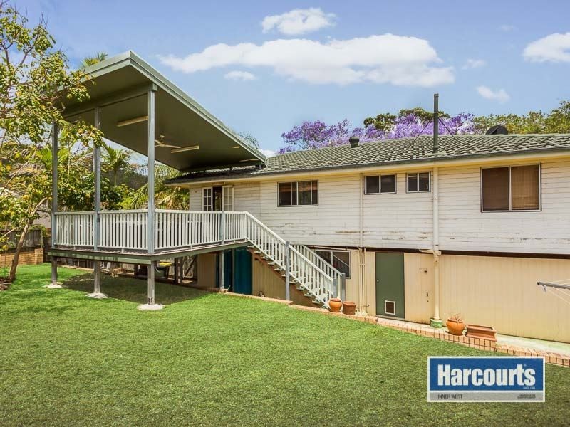 31 Cedarhurst Street, The Gap QLD 4061