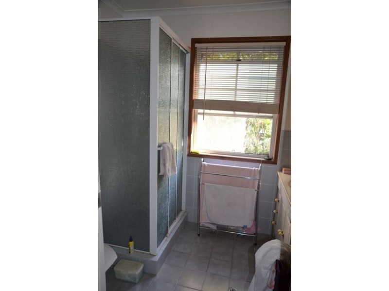 4 Pender Street, The Gap QLD 4061