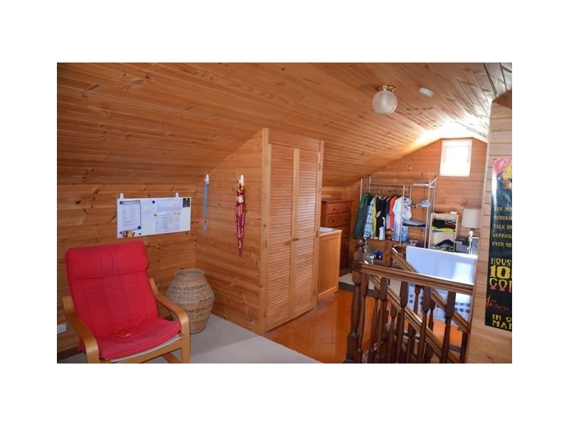 4 Pender Street, The Gap QLD 4061