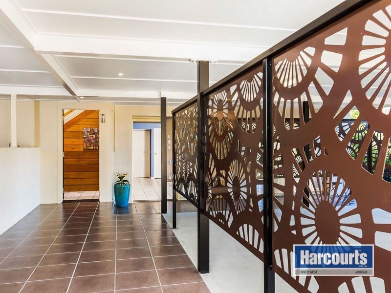 9 Tamboura Court, The Gap QLD 4061