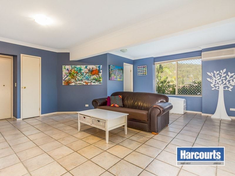 9 Tamboura Court, The Gap QLD 4061