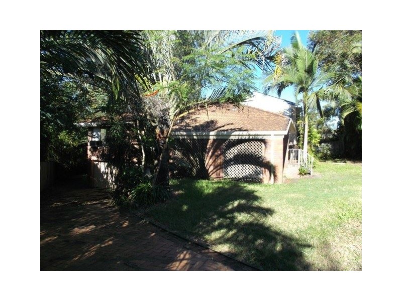 17 Woorama  Road, The Gap QLD 4061