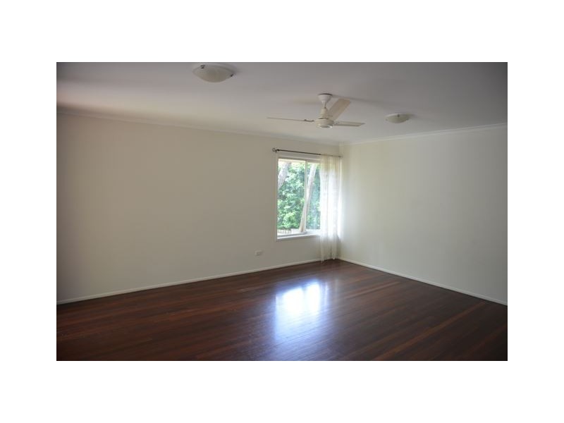 17 Woorama  Road, The Gap QLD 4061