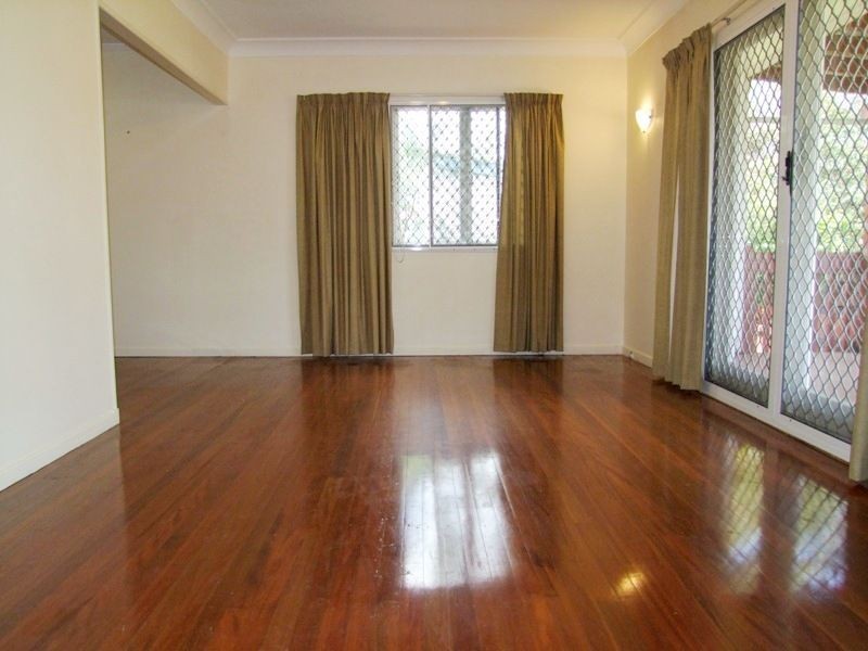 49 Toomba Ave, Ashgrove QLD 4060