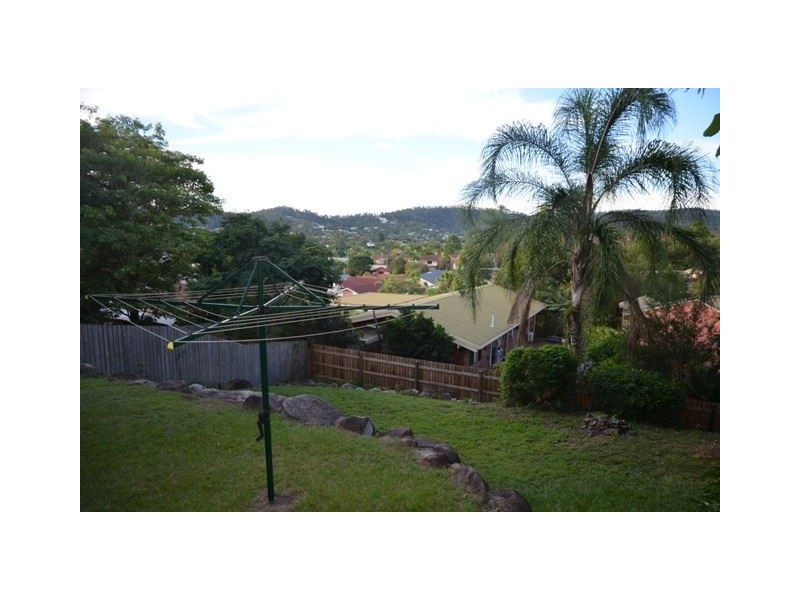 3 Petmar Street, The Gap QLD 4061