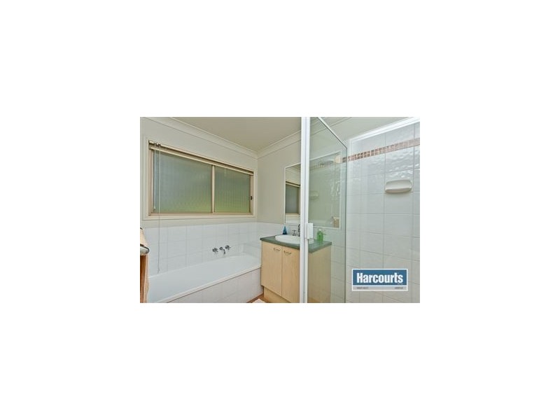 39 Woorama Road, The Gap QLD 4061