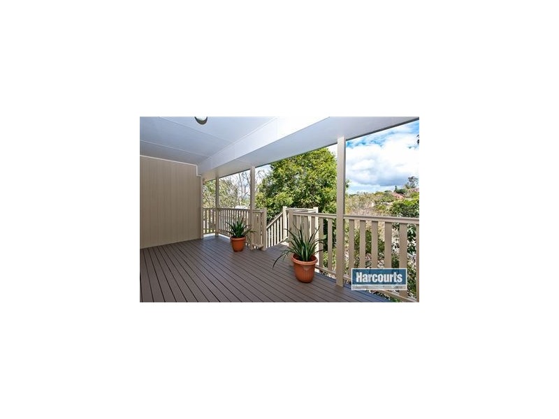 39 Woorama Road, The Gap QLD 4061