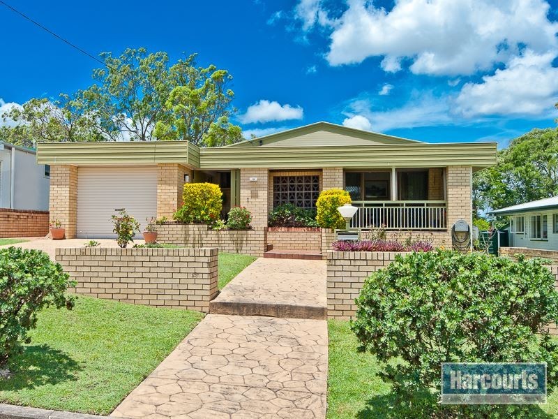 12 Normanton Street, Stafford Heights QLD 4053