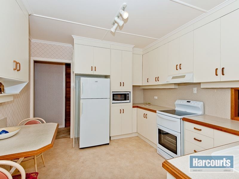 12 Normanton Street, Stafford Heights QLD 4053