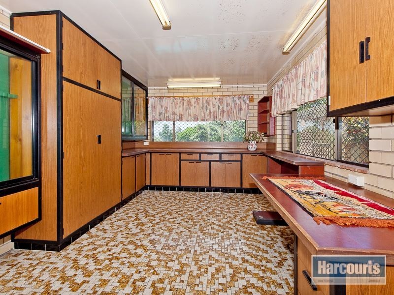 12 Normanton Street, Stafford Heights QLD 4053