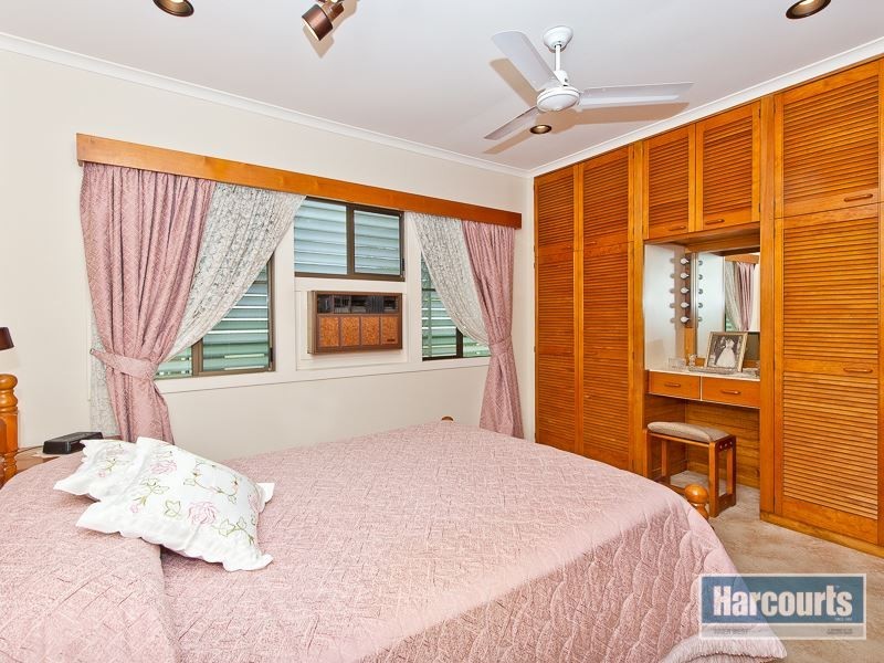 12 Normanton Street, Stafford Heights QLD 4053