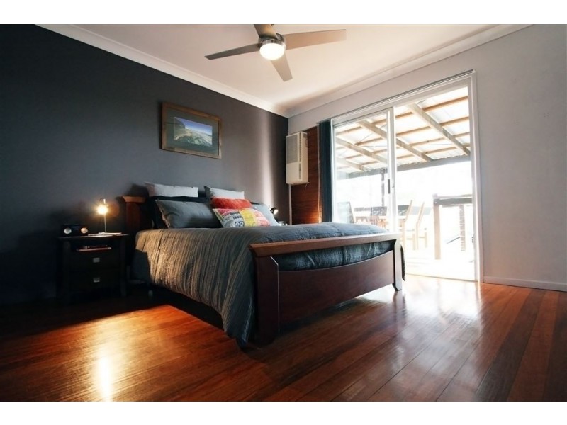 26 Caesar Road, Ferny Hills QLD 4055