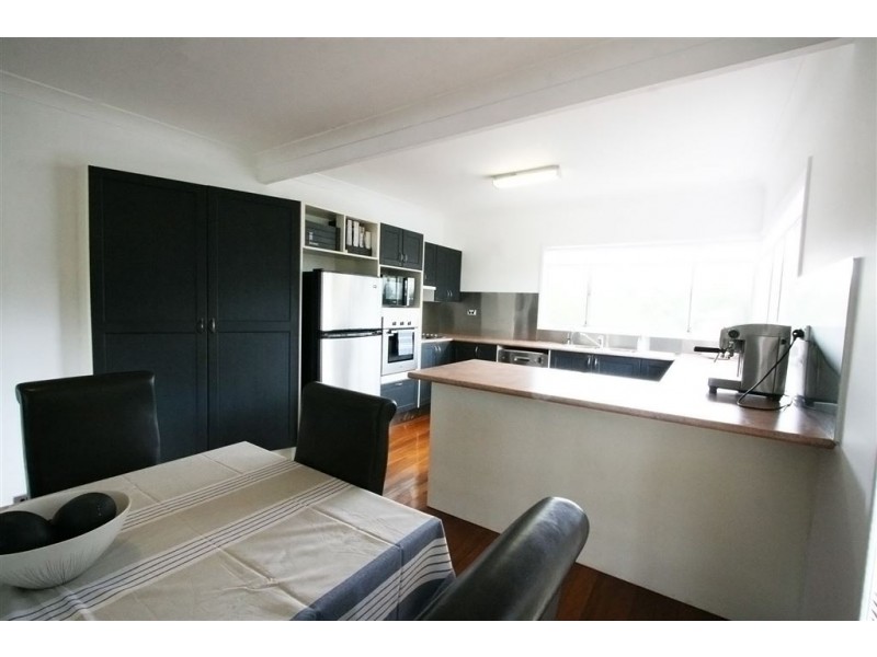 26 Caesar Road, Ferny Hills QLD 4055