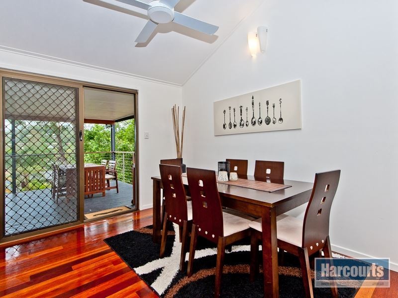 33 Cloghan Street, The Gap QLD 4061