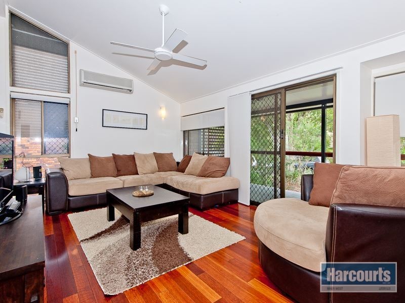 33 Cloghan Street, The Gap QLD 4061