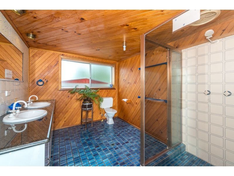 1197 Waterworks Road, The Gap QLD 4061