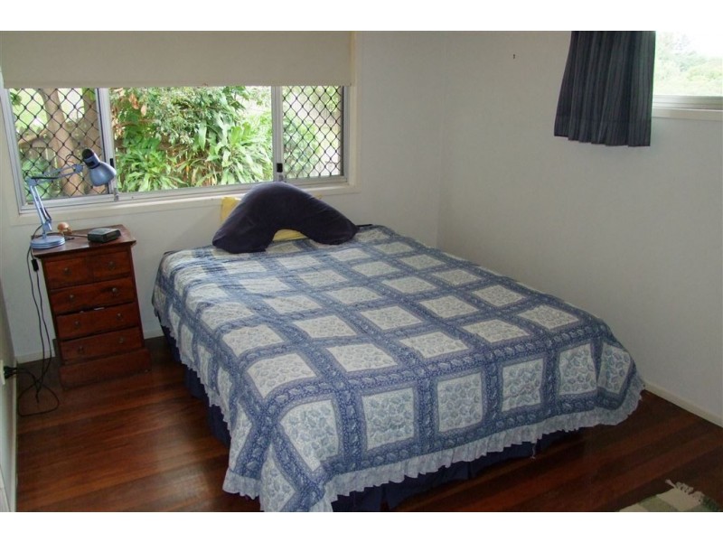 16 Desbet Street, The Gap QLD 4061