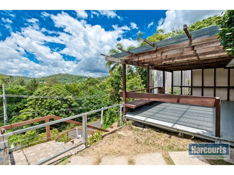 41 Yoorala Street, The Gap QLD 4061