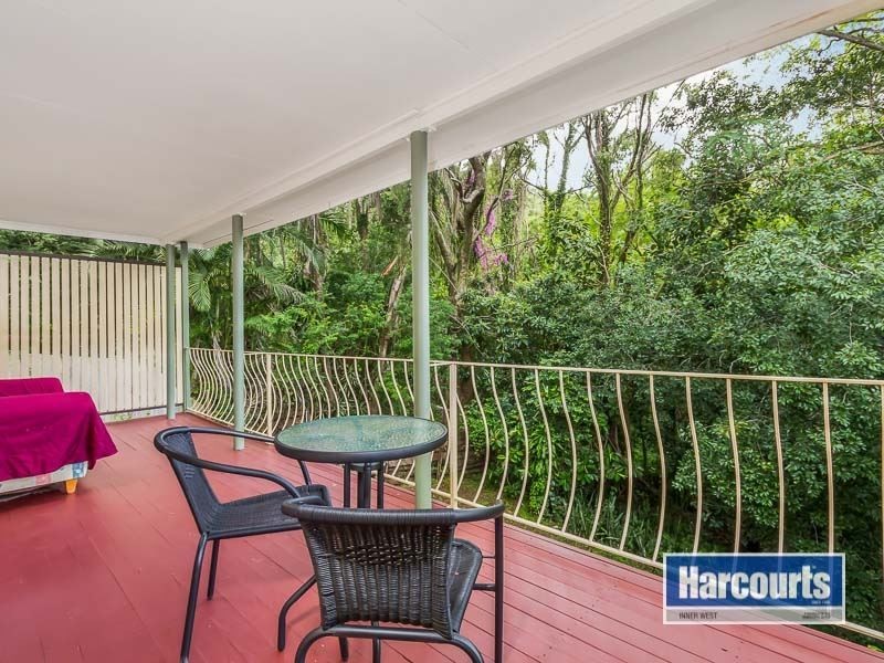 43 Bennett Road, The Gap QLD 4061