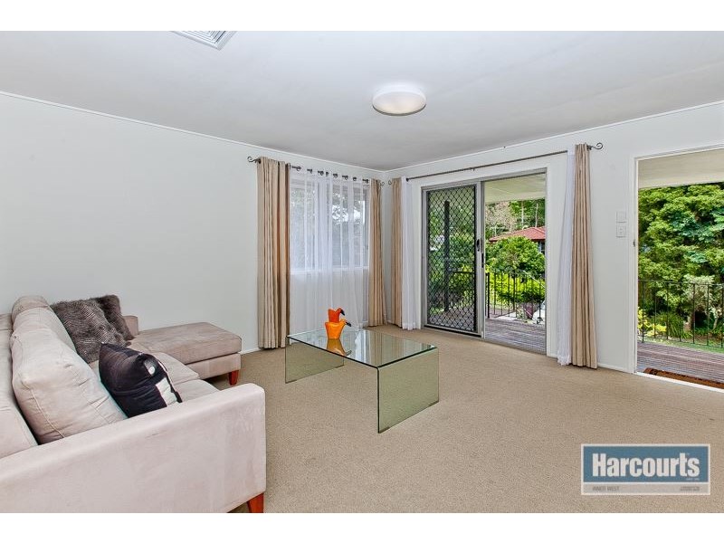 79 Belclare Street, The Gap QLD 4061
